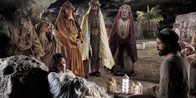 La adoración de los Reyes Magos en la película 'Natividad'.